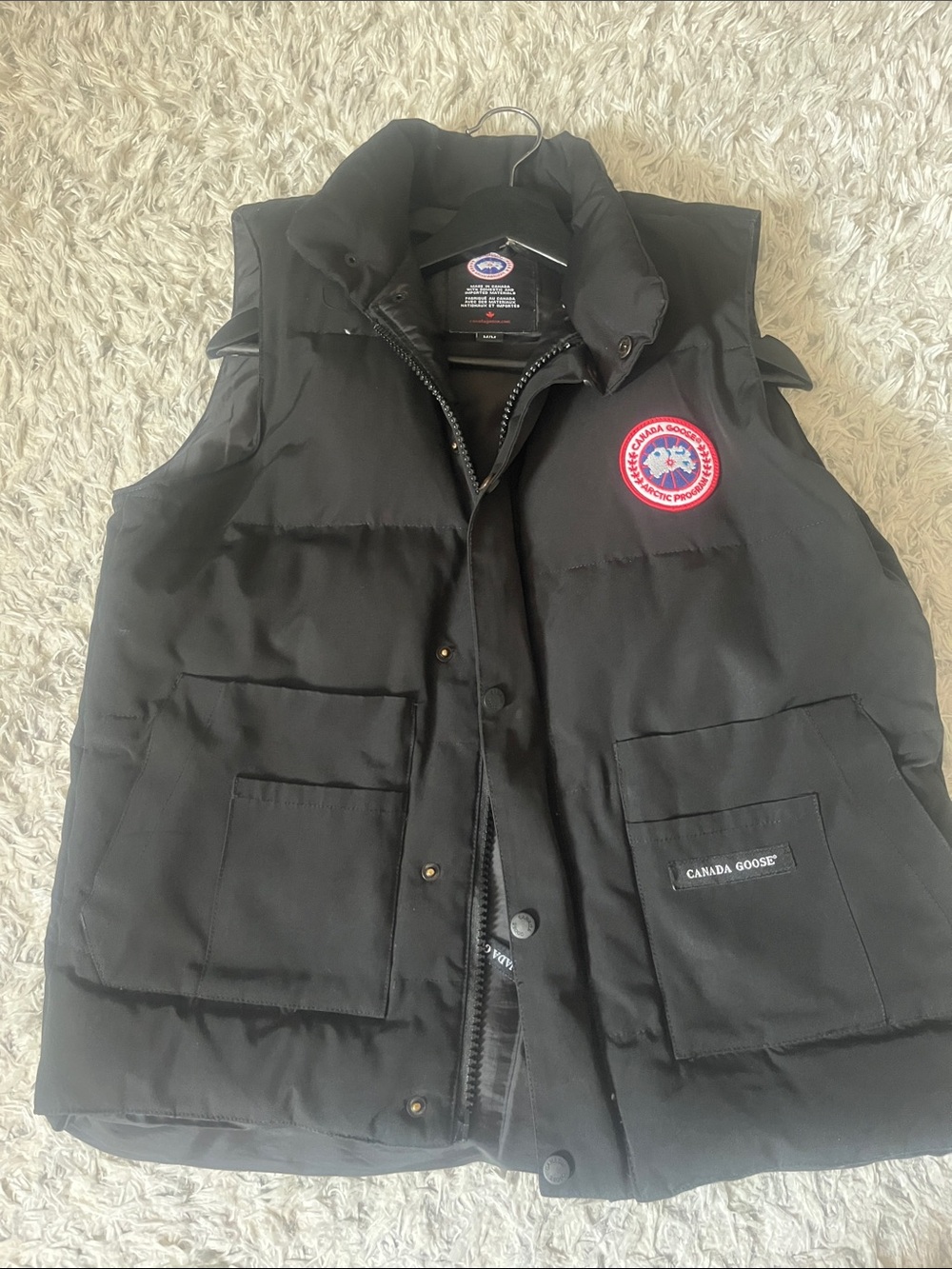 CANADA GOOSE BLACK QUILTED DOWN VEST
